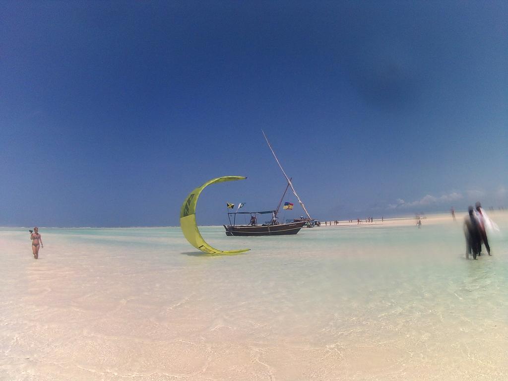 Malaika Beach Villas Malindi Exteriör bild