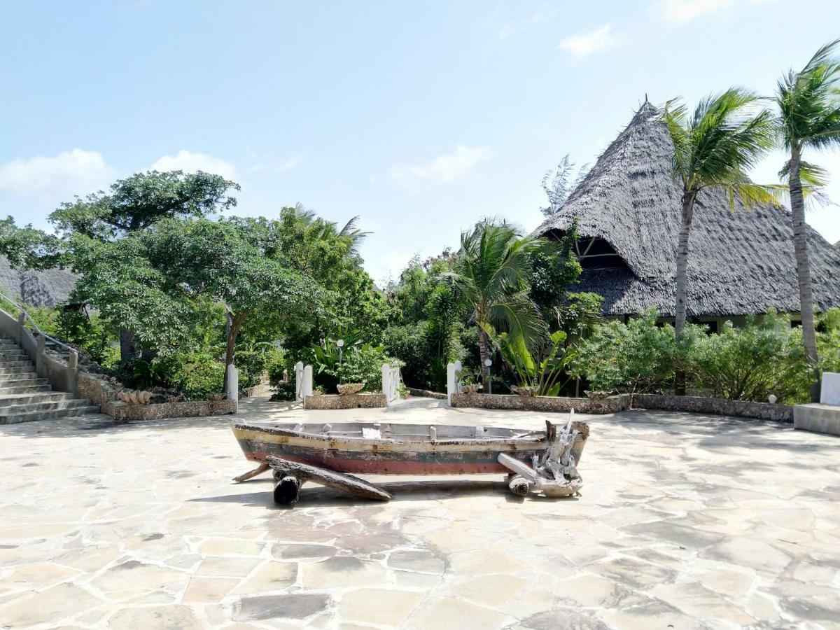Malaika Beach Villas Malindi Exteriör bild