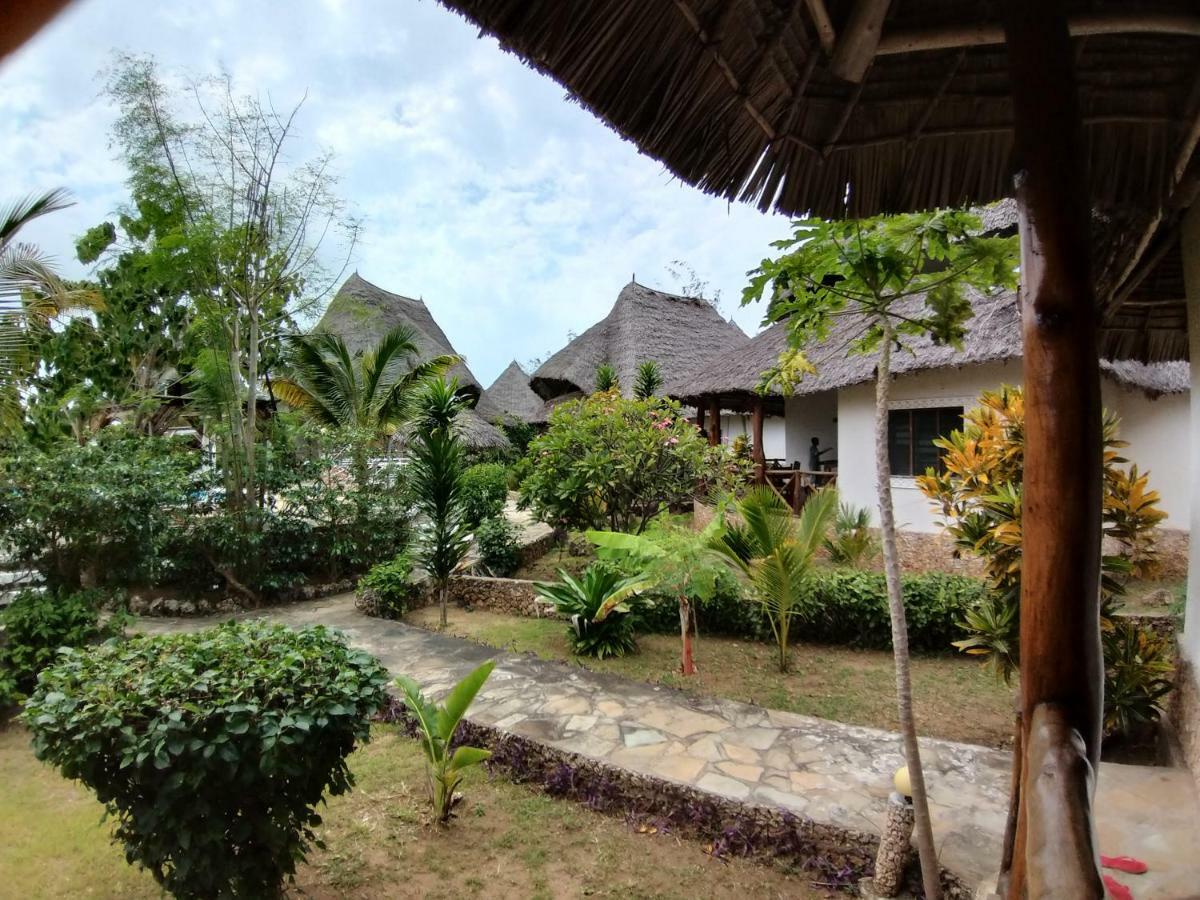 Malaika Beach Villas Malindi Exteriör bild