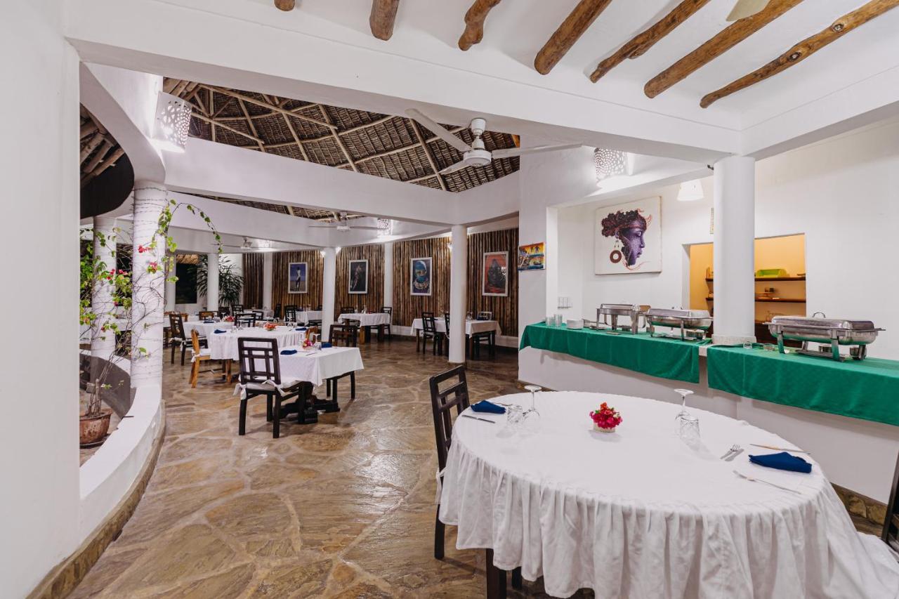 Malaika Beach Villas Malindi Exteriör bild