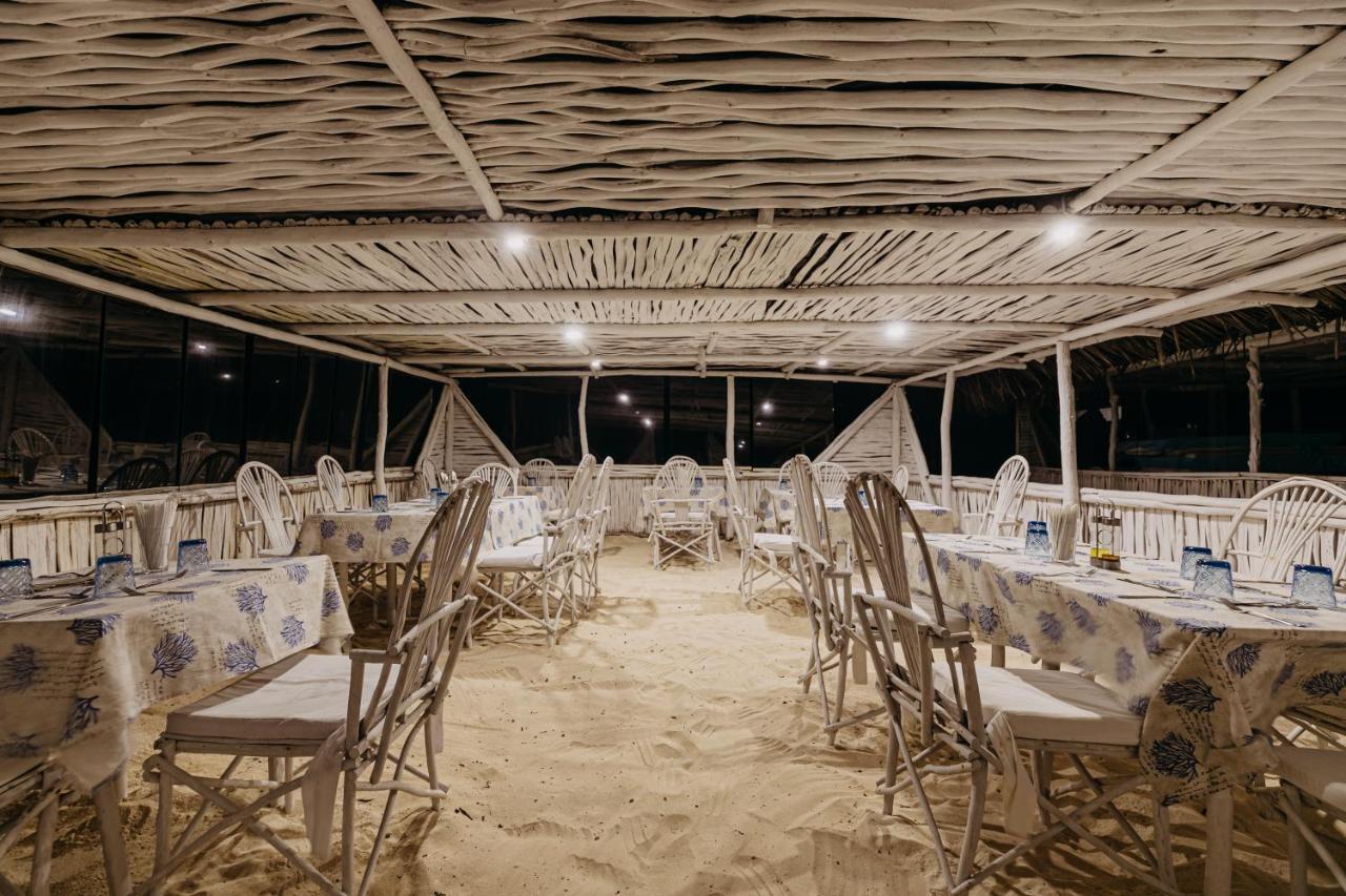 Malaika Beach Villas Malindi Exteriör bild